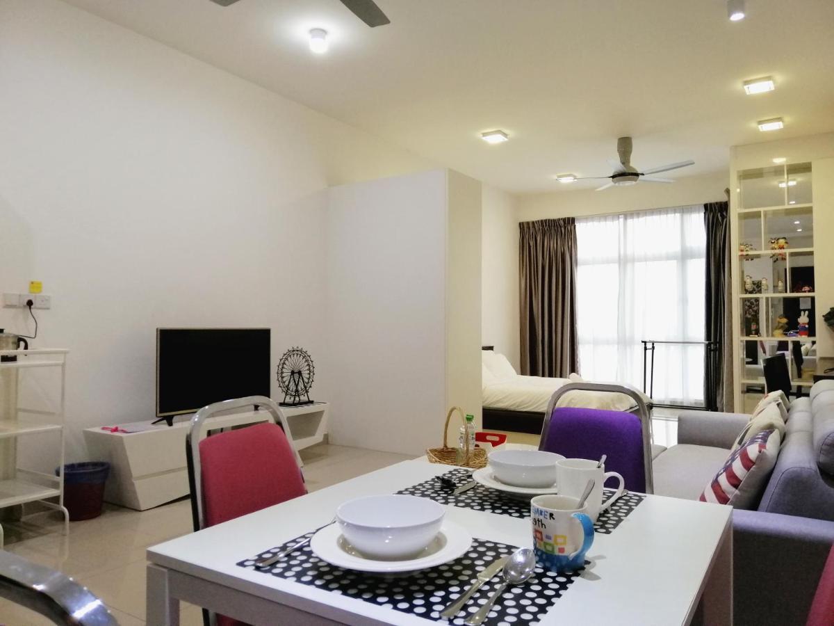 Delight Homestay Twin Galaxy Johor Bahru Zewnętrze zdjęcie